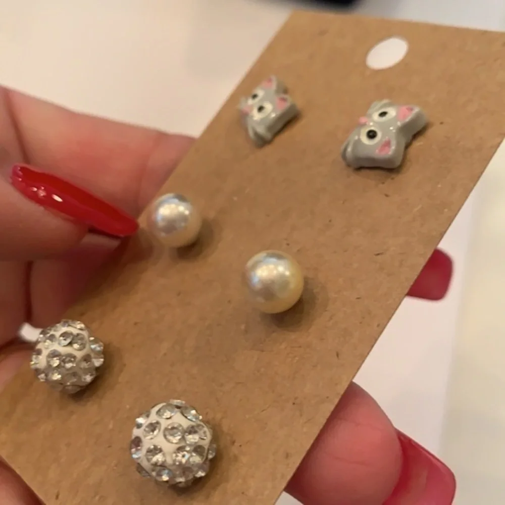 💐5/25 cat kitten faux Pearl crystal ball stud